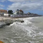 Fenêtre Sur Mer, Loggia Vue En Bord De Lejlighed *
