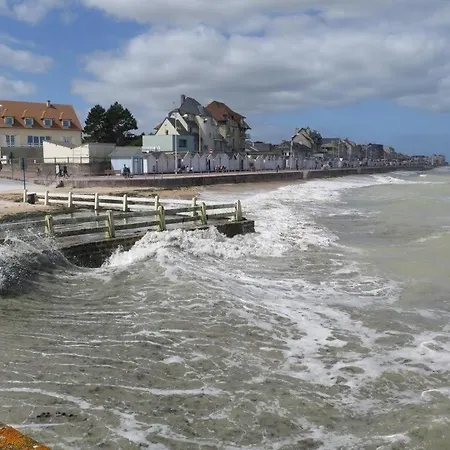 Fenetre Sur Mer, Loggia Vue En Bord De דירה *